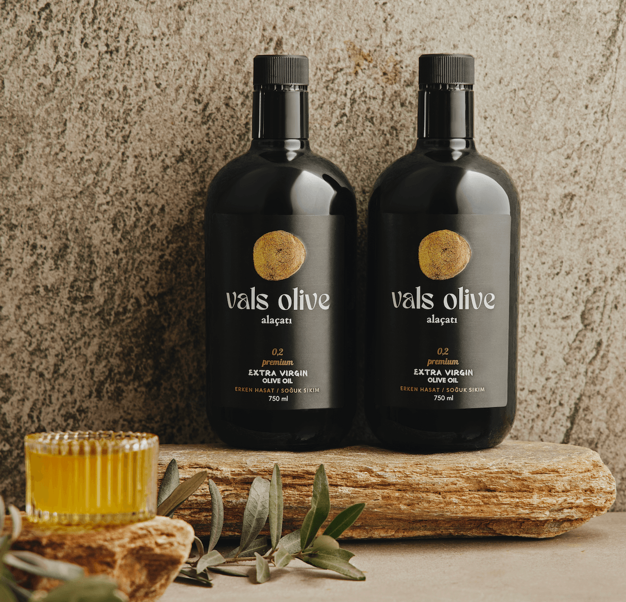 VALS OLIVE Premium Erken Hasat Soğuk Sıkım Naturel Sızma Katkısız Zeytinyağı (750 ml) 6 VALS OLIVE Premium Erken Hasat Soğuk Sıkım Naturel Sızma Katkısız Zeytinyağı (750 ml)